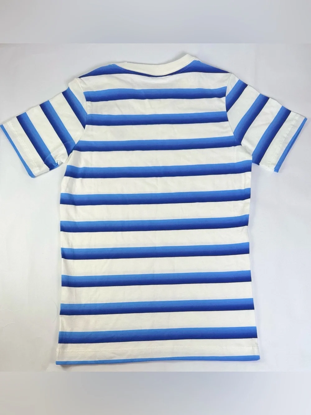 Nike Boys Outfit White & Blue Striped Tee with Nike Logo Shorts - Size Small - Picture 4 of 12